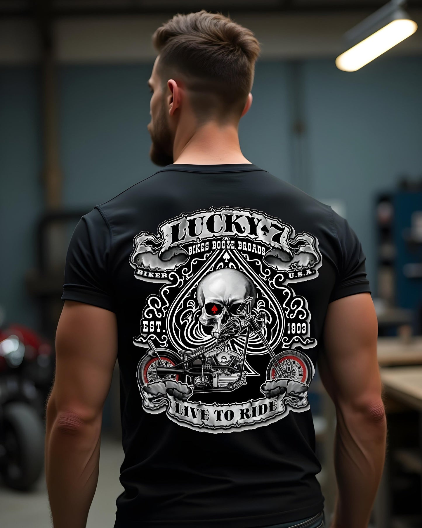 Biker T-Shirt mit Lucky 7 Skull, Chopper Motorrad und Live to Ride Schriftzug für Motorradfahrer, schwarz, Herren